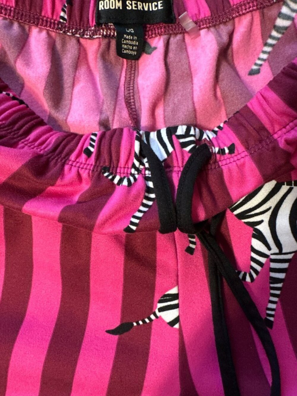 Room Service Womens Zebra Print Pink & Burgundy Striped Pajama Set L/XL - Picture 6 of 6